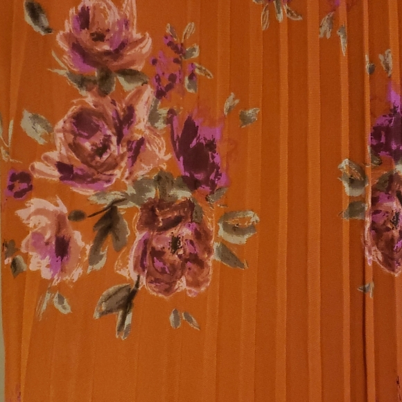 Maxi skirt by Elle - Picture 2 of 2